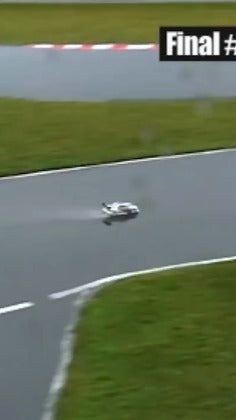More classic #BRCA RC #touringcar wet weather racing! "Will I turn in, or will I just spin off?"
#rctv #rcracingtv #rclife #rcracinglife #rccars #rciswork #rcracing