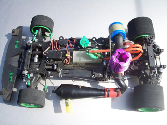 BMT was one of the early leaders in the 1/8th on-road field, winning 3 World Championships on the bounce! This is their classic RS6000 - did you own or race any BMT models?
#rccars #rcracing #VintageRC #RacingMemories