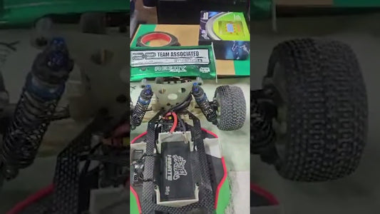 Ready to learn Masami's #vintagerc racing speed secrets? Buckle in! #rccars #rcracing