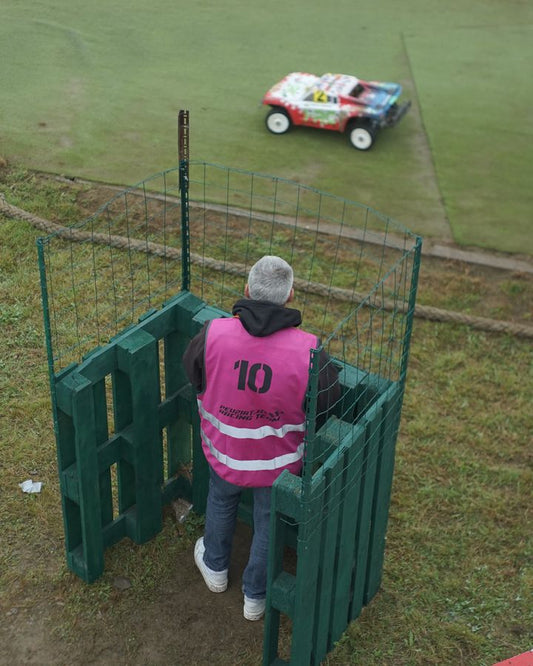 Now THAT is a beefy marshaling position! 
#LargeScale