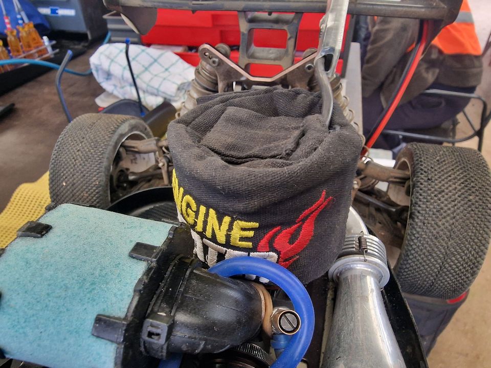 Who's already using engine heaters 🔥 to get their cars going easier at the track?!